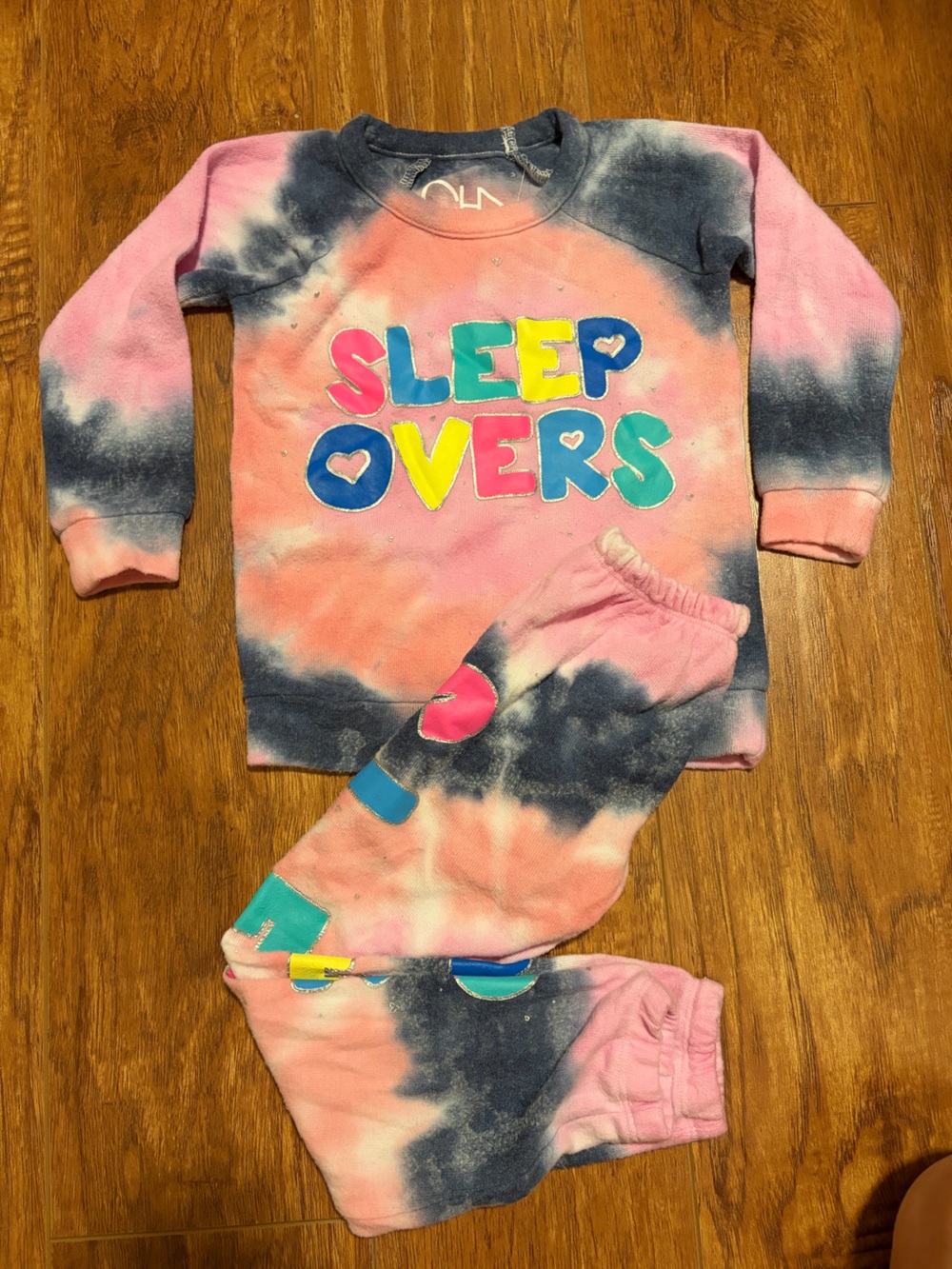 CHASER KIDS | “SLEEP OVERS” Tie-Dye sweatshirt + pants | Pink & Grey